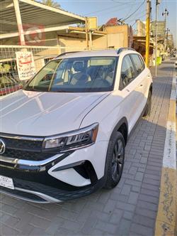 Volkswagen Taos